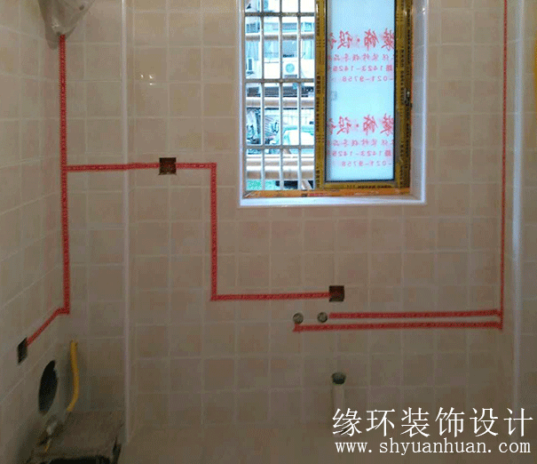 上海银都路二手房装修瓦工贴瓷砖工艺.gif