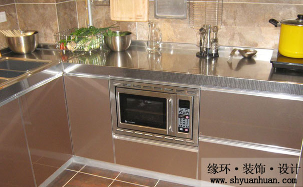 上海二手房装修厨房台面石英石和不锈钢选哪种好呢_缘环装潢4.jpg