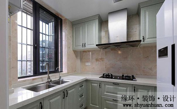 上海二手房装修厨房的绿色橱柜应该怎么搭配才好看呢_缘环装潢.jpg