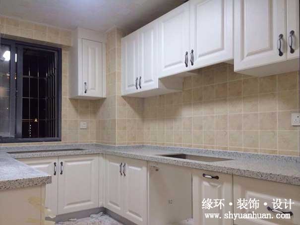 上海二手房装修全屋满满当当的柜子，厨房直接扩容30%.jpg